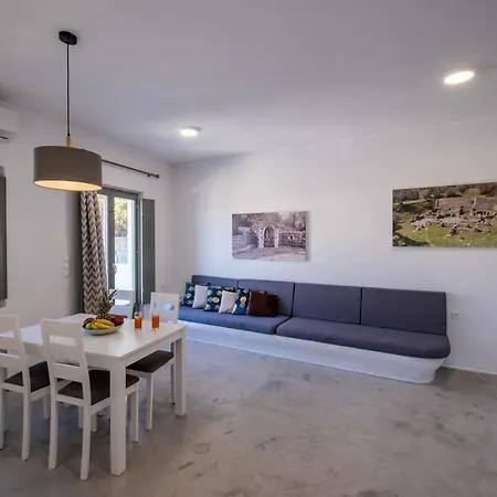 Villa Arkadia Parasporos